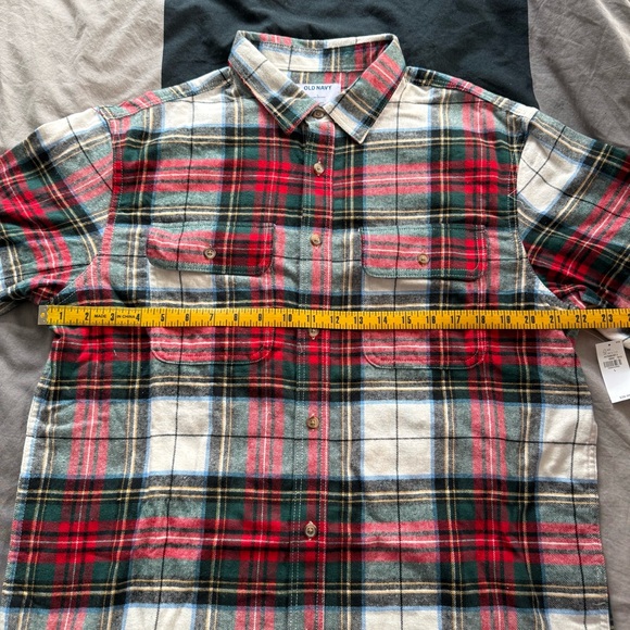 Old Navy flannel shirt plaid white green red winter warm Christmas Large NWT - Picture 9 of 11